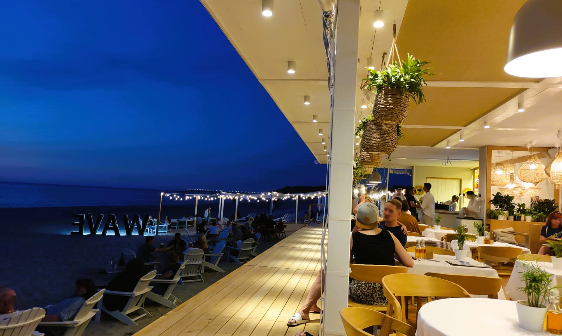 Z widokiem na prywatną plażę